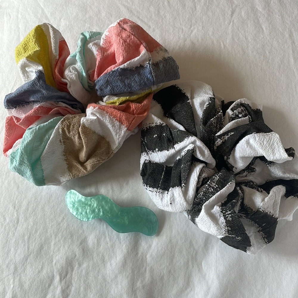 Three State the Label hair accessories